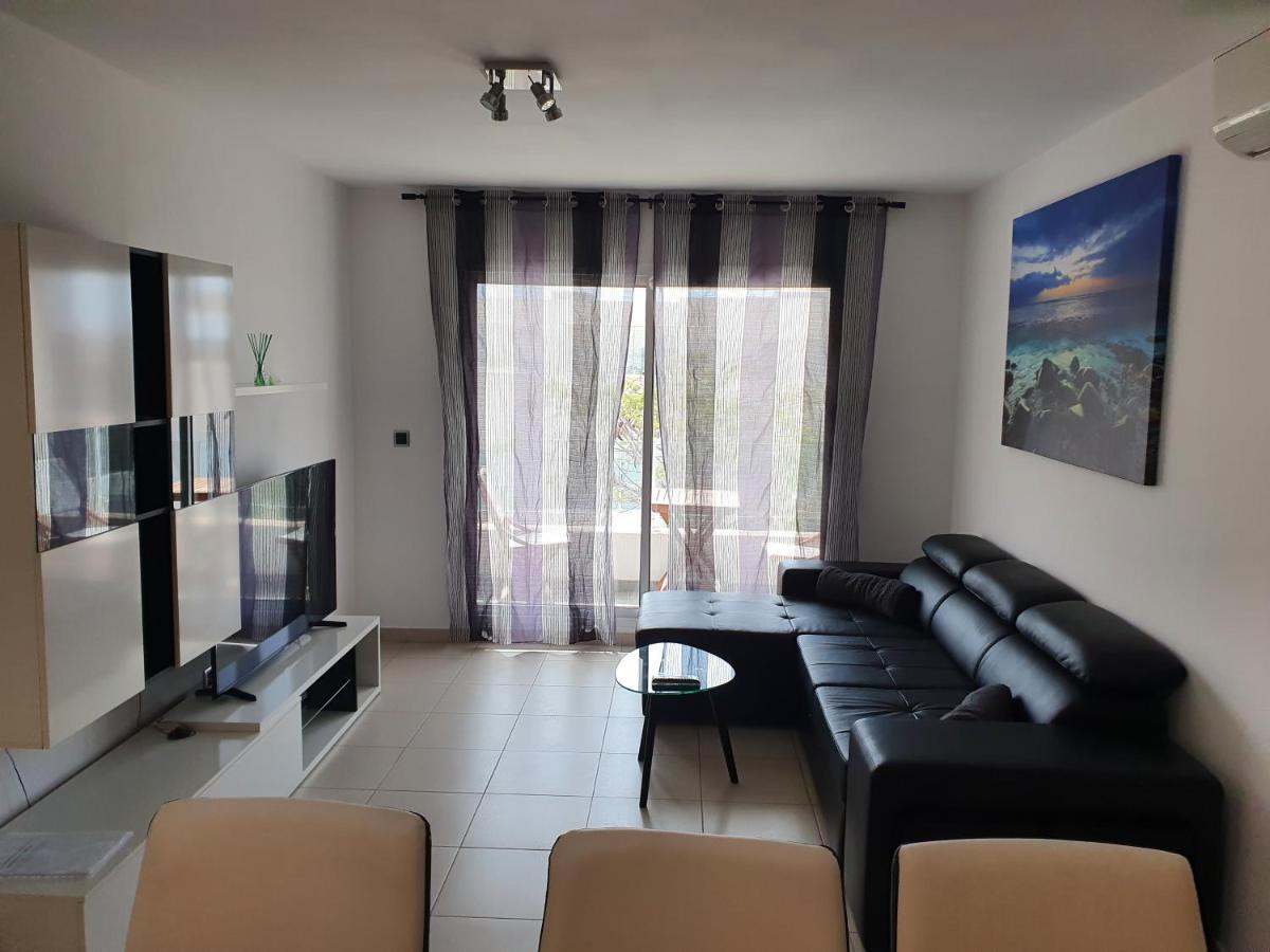El Rome Duplex Apartment อากาเอเต ภายนอก รูปภาพ