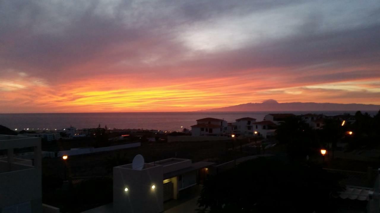 El Rome Duplex Apartment อากาเอเต ภายนอก รูปภาพ